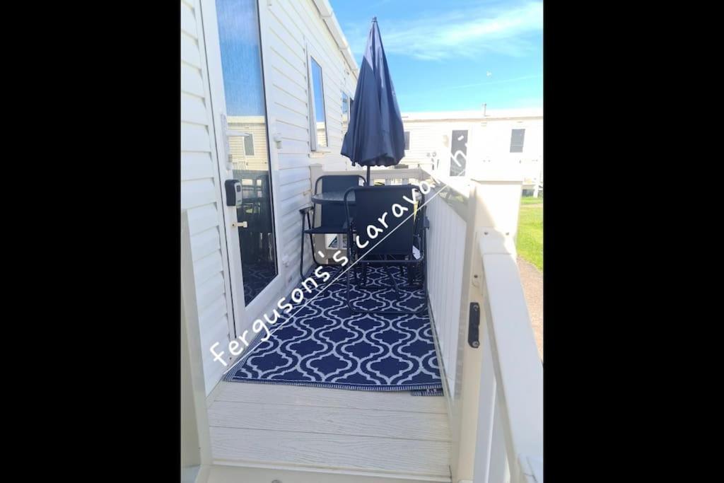 Whitehouse Leisure Park Hotel Kinmel Bay Bagian luar foto