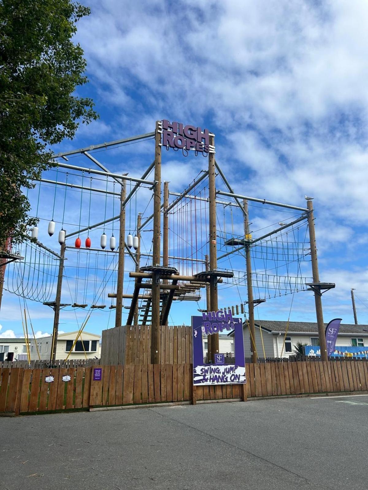 Whitehouse Leisure Park Hotel Kinmel Bay Bagian luar foto