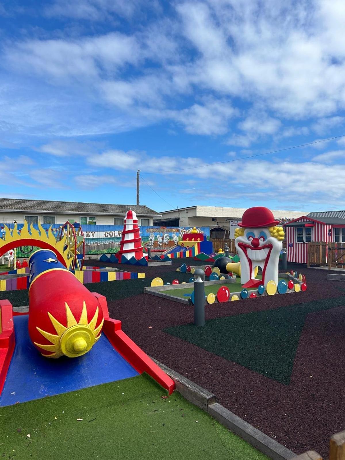 Whitehouse Leisure Park Hotel Kinmel Bay Bagian luar foto